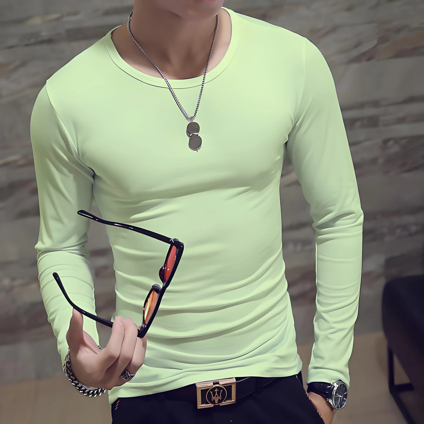 Men's casual fashion solid color long-sleeved round neck T-shirt classic men's spring and autumn thin comfortable top