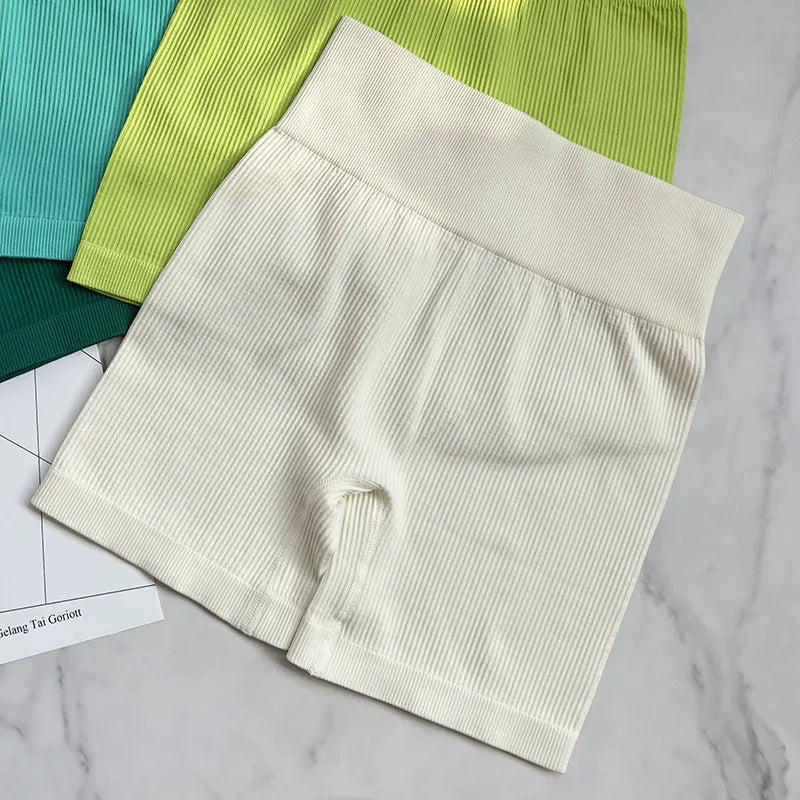 INLUMINE New Women Seamless Knit Sports Shorts High Waist Hip Lift Cycling Shorts Yoga Tight Pant Gym Fitness Leggings Women